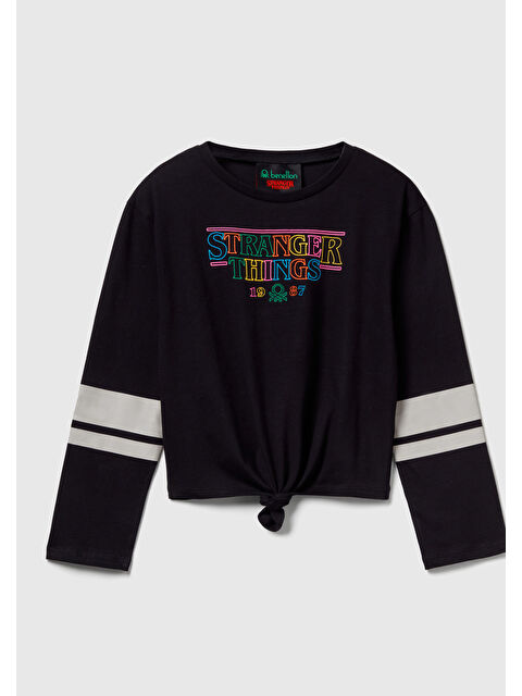 United Colors Of Benetton Kız Çocuk Siyah %100 Pamuk Stranger Things Ön Düğüm Detaylı Kol Şerit Baskılı T-Shirt - S000482056-19351