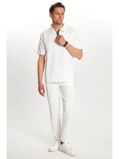 TUDORS Erkek Standart Fit Pamuklu Fermuarlı Polo Yaka Beli Bağcıklı Beyaz Eşofman Takımı - S000518667-20063