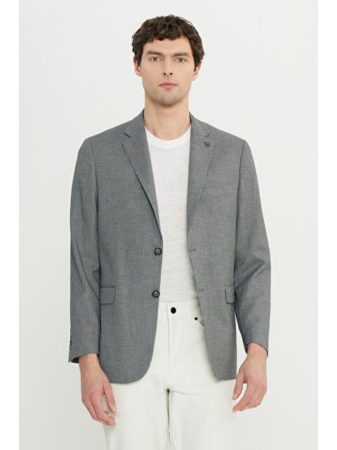 Altınyıldız Classics Erkek Antrasit Regular Fit Normal Kesim Mono Yaka Kapak Cepli Armürlü Blazer Ceket