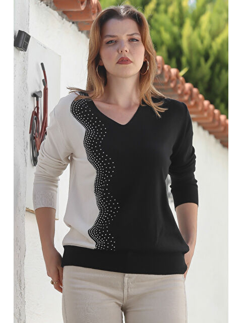 Chiccy Siyah-Bej V Yaka Uzun Kol Taşlı Casual Triko Kazak 65 60 - S000469095-37423