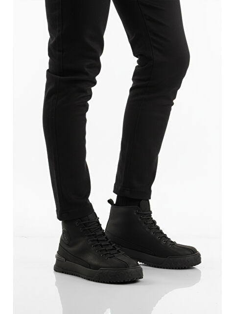 Bulldozer Siyah Nubuk Hakiki Deri Kaymaz Erkek Bot 260014 M - S000461575-6381