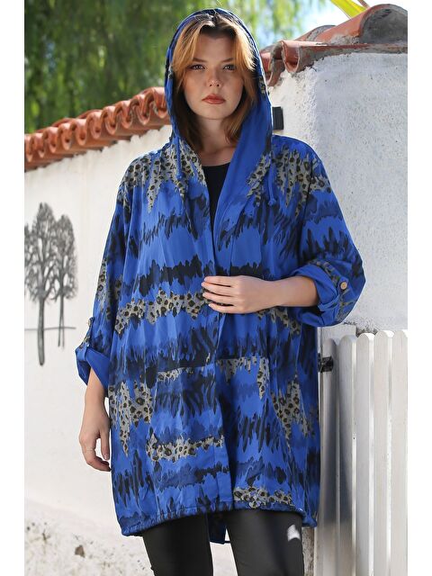 Chiccy İtalyan Mavi Kapüşonlu Düğmeli Uzun Kollu Leopar Desenli Cepli İnce Casual Dokuma Ceket 88 72 - S000469105-17234