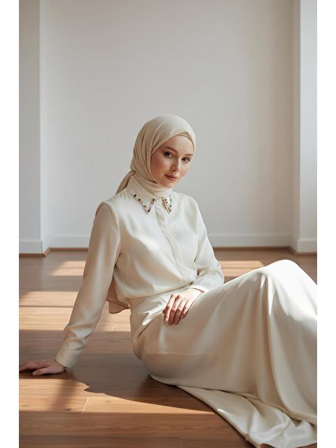 Pera Moda Yakası Taşlı Basic İç Göstermeyen Gömlek - S000523586-25636