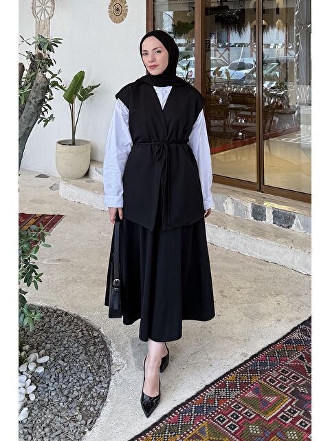 Lamelif Yelek-Etek İkili Tesettür Takım Siyah - S000515338-19351