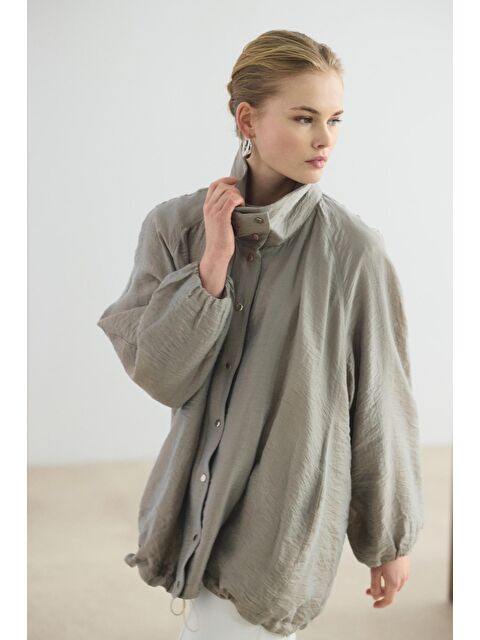 Kadriye Baştürk Dik Yaka Büzgülü Bomber Ceket Vizon - S000510761-26429