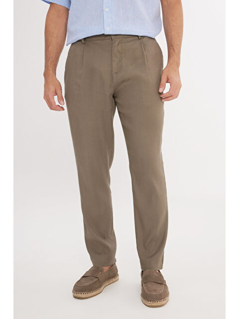 Altınyıldız Classics Erkek Vizon Keten Slim Fit Dar Kesim Beli Lastikli Yan Cepli Esnek Pantolon