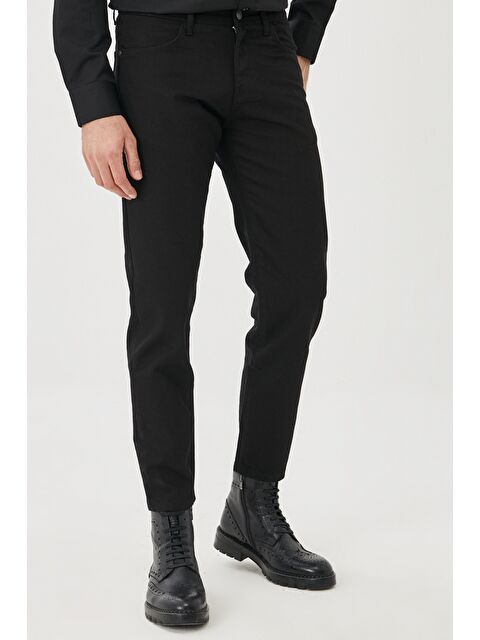 Altınyıldız Classics Erkek Siyah Regular Fit Geniş Kesim Denim Jean Pantolon