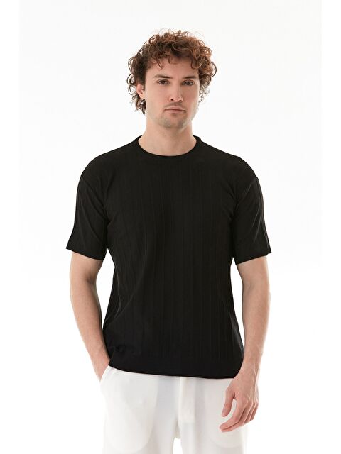 Fullamoda Şeritli Bisiklet Yaka Triko Tişört - S000380503-19351