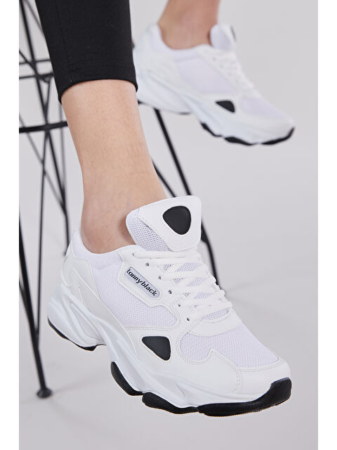 TONNY BLACK Unisex Beyaz Siyah Rahat Kalıp Yüksek Taban Bağcıklı Spor Ayakkabı - S000158005-21165