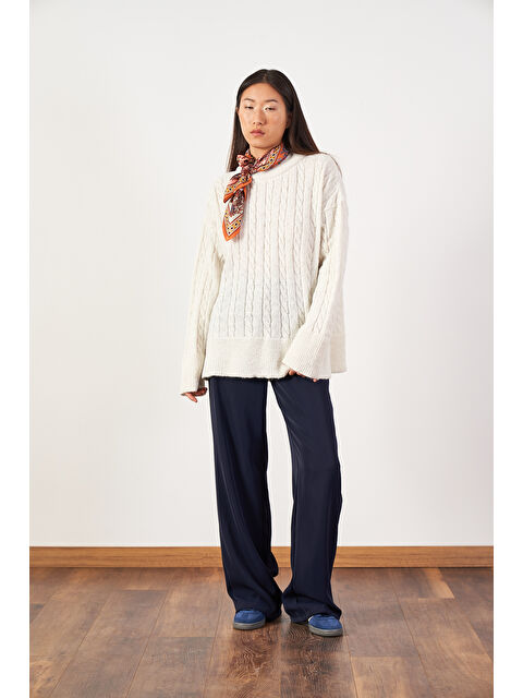 Mevra Saç Örgü Oversize Triko Kazak Ekru - S000503943-19965