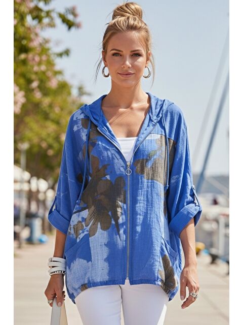 Chiccy İtalyan Saks Mavisi Düğmeli Uzun Kollu Cepli Kapüşonlu Fermuarlı Regular Boy Dokuma Ceket 68 65 - S000508216-23710