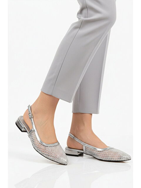 Ayakmod Gümüş Taş İşlemeli Dar Kalıp Hafif Kadın Babet 312550 Z - S000514912-18105