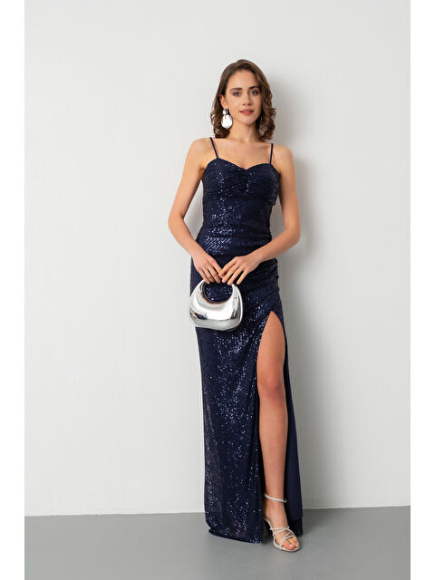 Lafaba Kadın Lacivert Yırtmaçlı Pul Payet Uzun Abiye Elbise - S000491316-21164