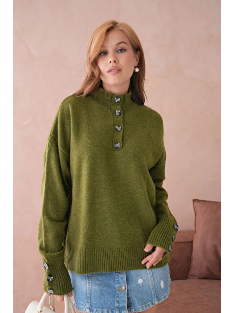 carla10 Kadın Dik Yaka Kolları Düğme Detaylı Yumuşak Dokulu Şardonlu Triko Kazak - S000498890-18547