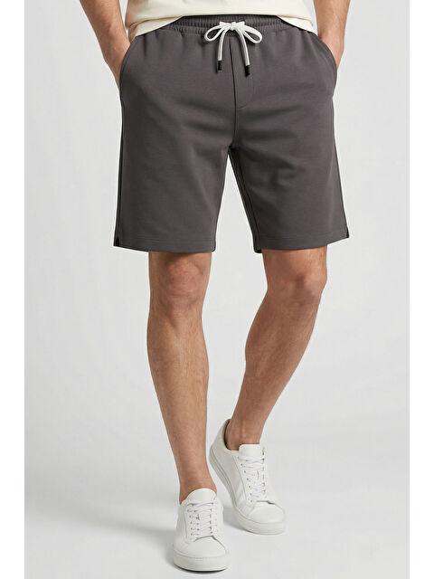 Tommylife Koyu Gri Standart Fit Basic Arka Cepli Erkek Şort - 88314