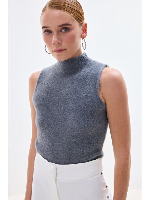 SATEEN Sıfır Kol Sakallı Triko Bluz - Antrasit - S000461396-29666