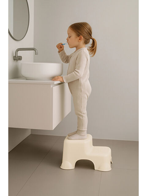 Babyjem Kaydırmaz Bebek Katlı Basamağı Kum Beji