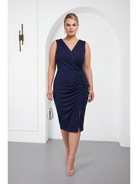 Lafaba Kadın Lacivert Kruvaze Yaka Simli Büyük Beden Midi Abiye Elbise