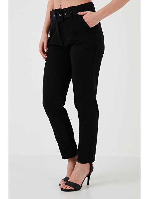 Lela Pamuklu Normal Bel Regular Fit Kemerli Pantolon 668Yp4152 - S000158012-19351