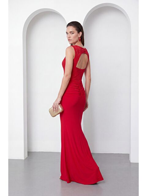 Lafaba Kadın Kırmızı Dantel Detay Örme Uzun Davet Elbisesi