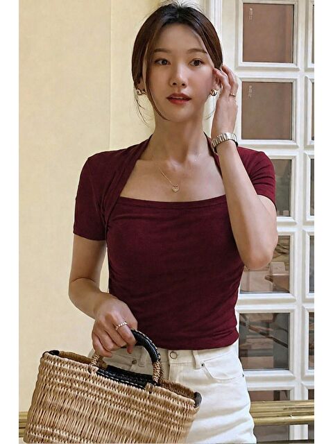 Tarz Cool Kadın Haki Kuğu Yaka Slim Kısa Kollu Fit Crop Bluz