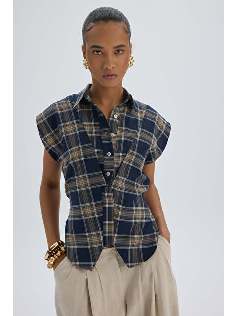 Mai Collection Frenzy Ekoseli Lacivert Kısa Gömlek