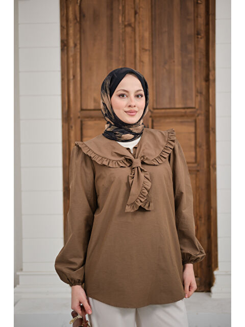 Locco Moda Kadın Yakası Fırfırlı Basic Gömlek Kahverengi - S000511158-19413