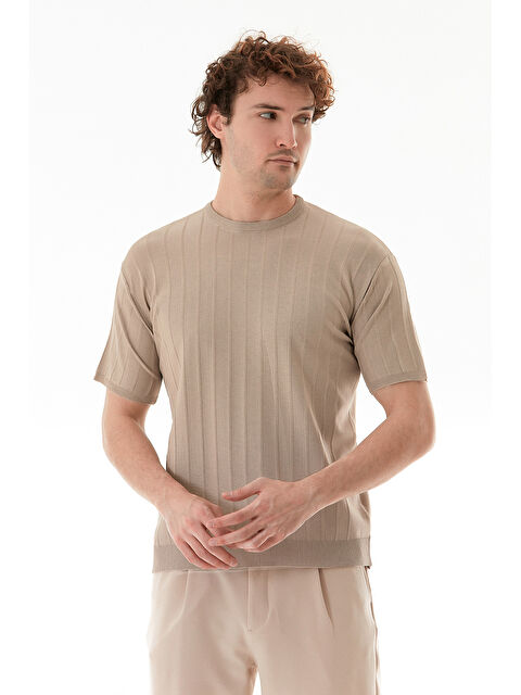 Fullamoda Şeritli Bisiklet Yaka Triko Tişört - S000380503-26429