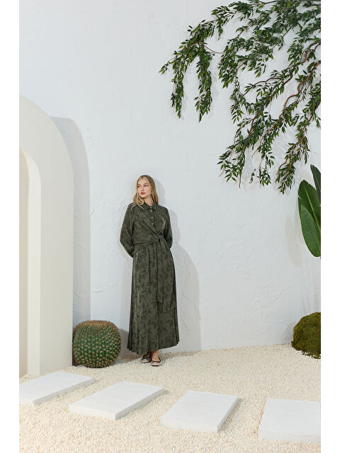 AKER Haki Jakarlı Bağlama Detaylı Elbise