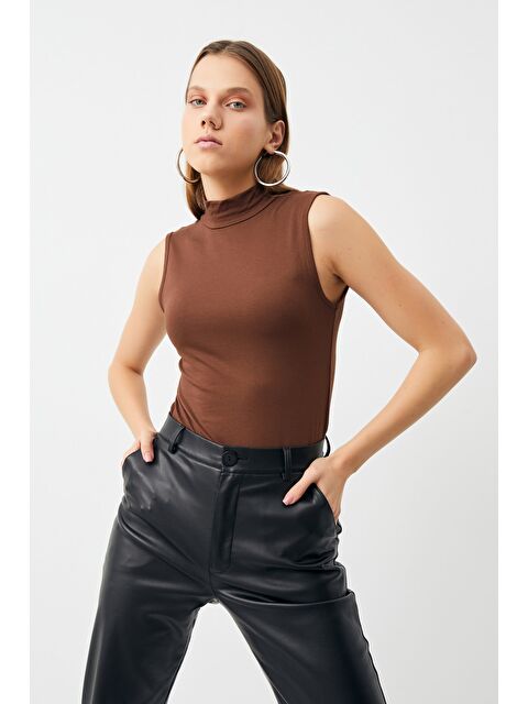 Bipantolon Kadın Acı Kahve Kolsuz Body - S000513198-28102