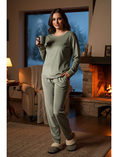 Remsa Kadın Kadife Baskılı Pijama Takımı 25385 Mint - S000464586-1180