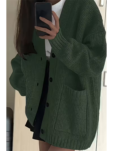 Tarz Cool Kadın Haki Oversize Cepli Düğmeli V Yaka Triko Hırka - S000478481-18547