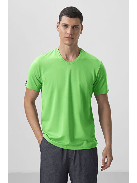 Tommylife Neon Yeşil Basic Kısa Kol Standart Kalıp V Yaka Erkek Tişört - 87912 - S000027059-37388