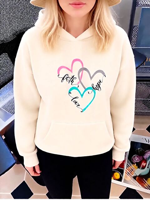 Trendseninle Kadın Bej Faith Love Hope Baskılı Oversize Sweatshirt - S000492886-19928