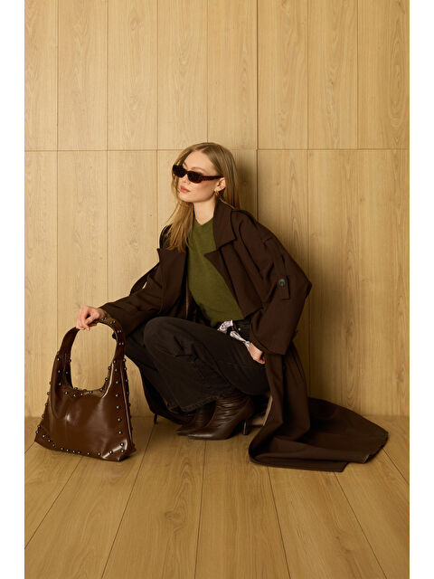 Fullamoda Kuşaklı Kruvaze Yaka Omuz Detaylı Trençkot - S000501518-29704