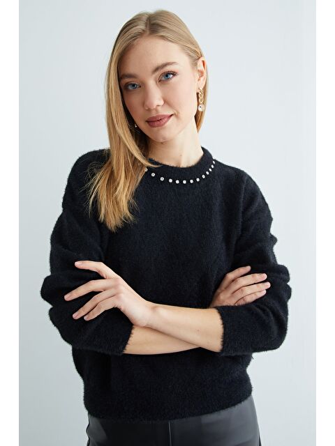 Fullamoda Baklava Desenli Taş Detaylı Sakallı Triko Kazak - S000501521-19351