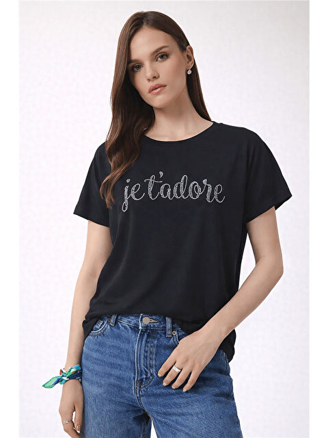 Fashion Friends Dökümlü Baskılı Bisiklet Yaka Kadın Bluz 26Y0190K1