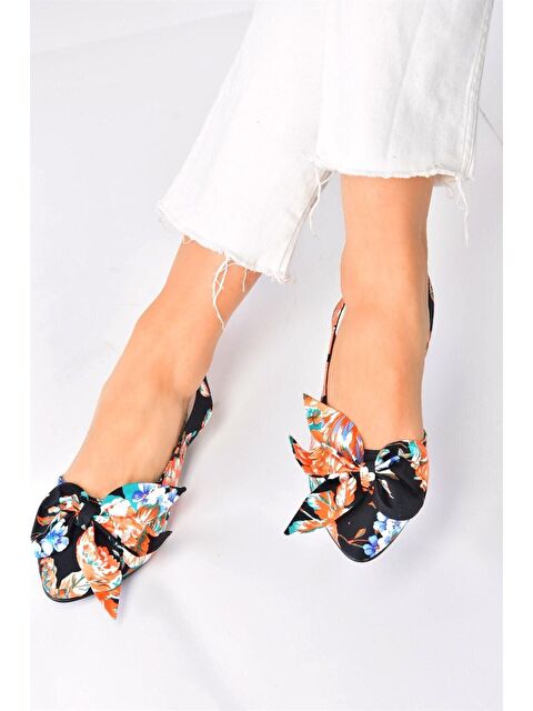Fox Shoes Siyah/Turuncu Kumaş Kadın Babet H726809004