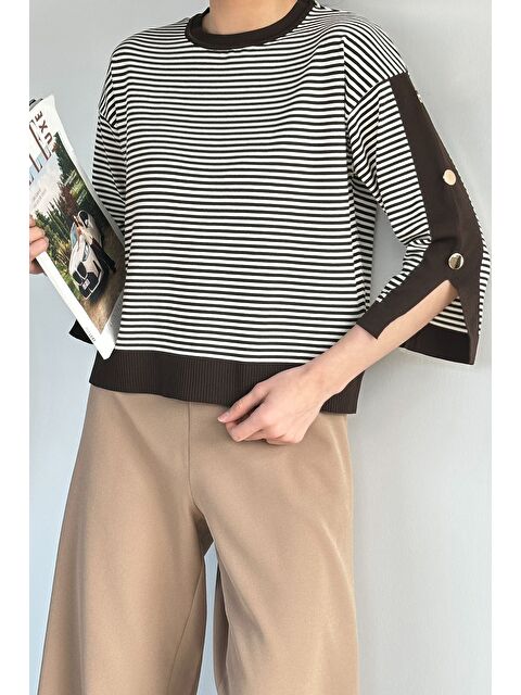 Gülseli Kadın Çizgili Triko Bluz
