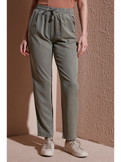 Fashion Friends Comfort Fit Yüksek Bel Düz Paça Pantolon 25Y0477K1 - S000375395-18547