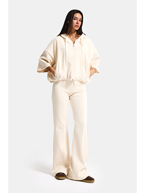 It's Basic Kadın Ekru s6-105 Alt Üst Sweatshirt Yürüyüş Pantolonu 2'li Kombin Takım - S000510421-19965