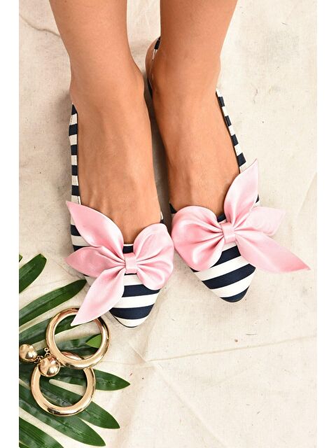 Fox Shoes Siyah/Beyaz/Pudra Kumaş Kadın Babet H726809004 - S000031749-37424