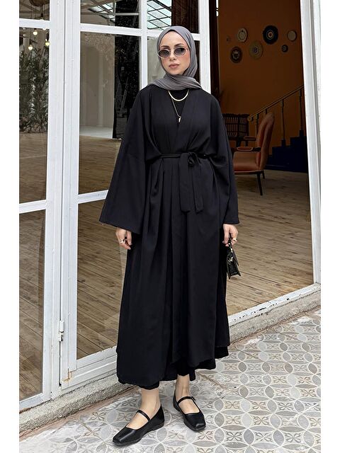 Lamelif Ön Kemer Detaylı Kimono Pantolon Tesettür Takım Siyah