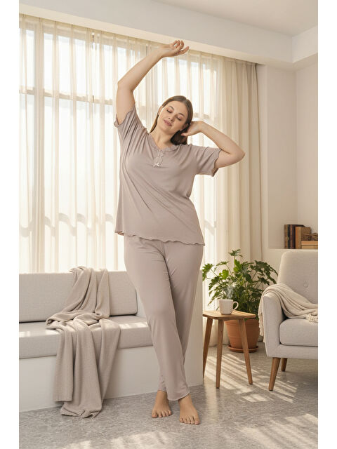 SEBOTEKS Yumuşak Dokulu Bambu Kumaş Kısa Kollu Büyük Beden Kadın Pijama Takımı 335 - S000510423-26429