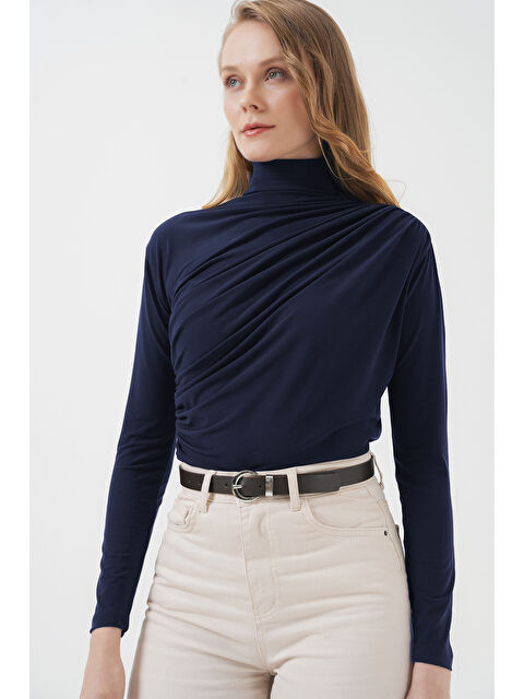 Bigdart 925 Büzgü Detaylı Sandy Bluz - Lacivert - S000336254-21164