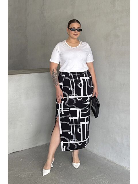 Stil Diva Büyük Beden Beli Lastikli Soyut Desenli Yırtmaç Detaylı Uzun Etek 98-120 - S000434667-1720