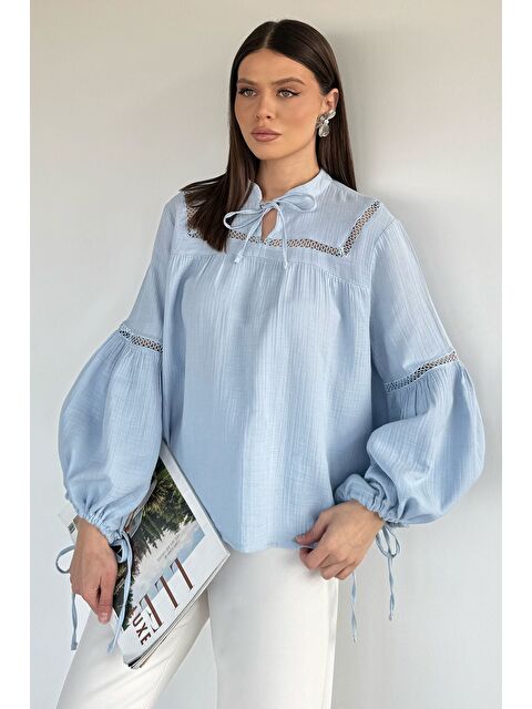 Gülseli Kadın Kol Bağcıklı Güpürlü Bluz