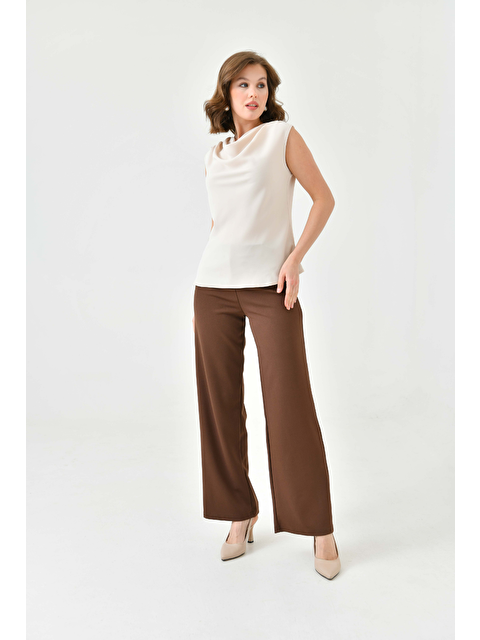 Pera Moda Dökümlü Degaje Yaka İç Göstermeyen Kısa Kollu Bluz Gömlek - S000397861-19928