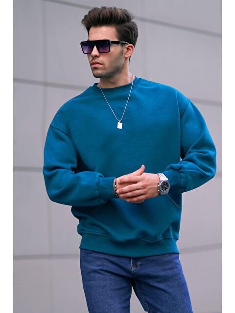 Madmext Petrol Mavisi Bisiklet Yaka Oversize Şardonlu Basic Erkek Sweatshirt 6048 - S000061227-37399
