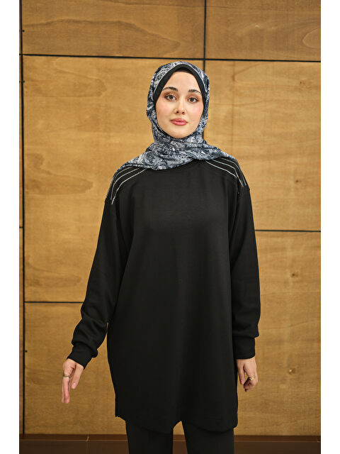 Locco Moda Kadın Bisiklet Yaka Omuz Taş Detay Regular Viskon Tunik Siyah - S000503133-19351